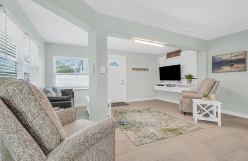 Little Venice House | No Name Cottage