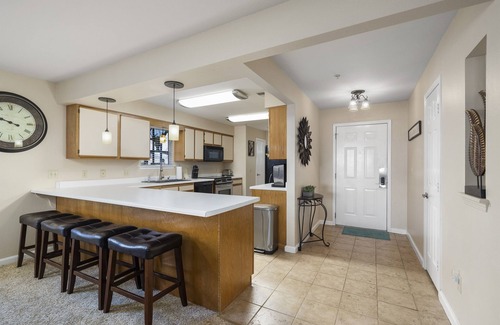 Branson Condo | No Stairs! Indoor Pool! Amazing Location!
