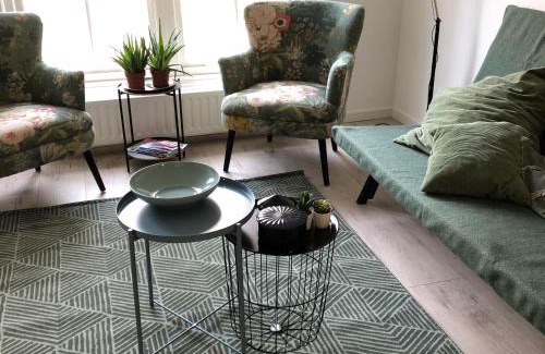 Dordrecht Apartment | No6a Luxe design appartement in historisch hart Dordrecht ALLES dichtbij!