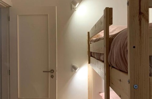Guarda House | Nº7 Sacadura Cabral