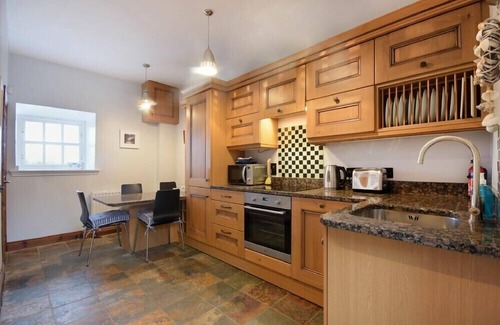 Bamburgh Cottage | NO9 BUDLE SANDS, pet friendly, with open fire in Bamburgh