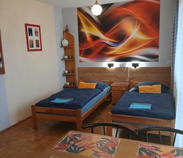 Jaslo House | Noclegi Grota