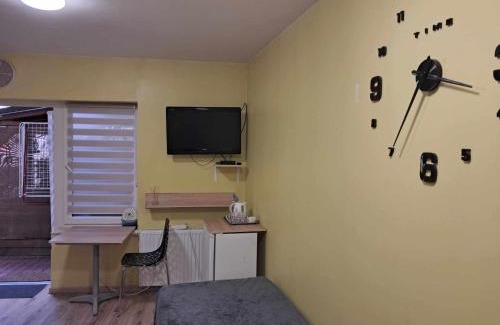 Kielce House | Noclegi Julia pokoje 1-3 parter Chodkiewicza śniadanie kontynentalne