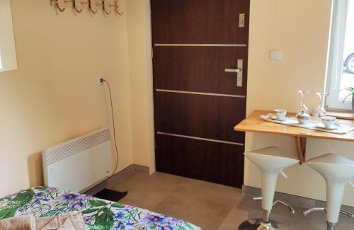Milicz Apartment | Noclegi - pokój rowerowy w Dolinie Baryczy - Anielska sielanka
