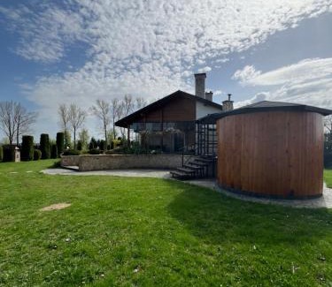 Oleszyce House | Noclegi Siwy Las