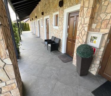 Oleszyce House | Noclegi Siwy Las