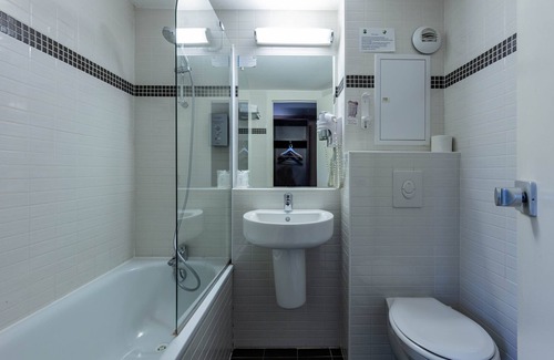Bourg-les-Valence Hotel | Noemys Valence nord