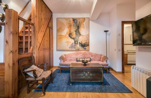 Beret Apartment | Noguera by Totiaran