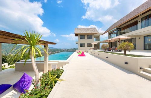 Bophut Hills Villa | Nojoom Hills - Sea View 6 Bedroom Villa