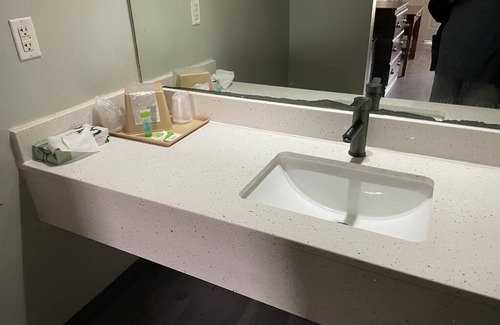 Slidell Hotel | NOLA Inn