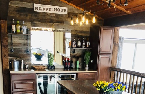 Bee Spring Resort | Nolin Lakefront Resort - July 4th Special!!