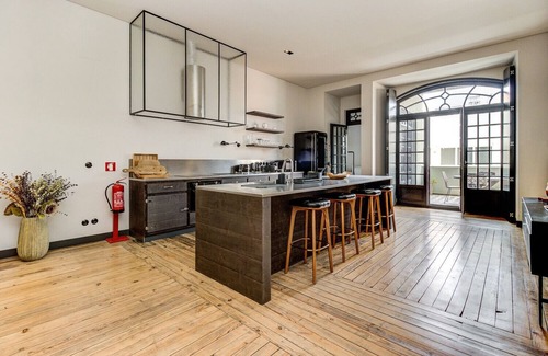 Sao Paulo Apartment | Nomad's Time Out Market Lisbon - 3BDR