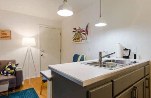 Allandale Apartment | Nomad Studio | Cozy & Stylish | Near Downtown ATX!