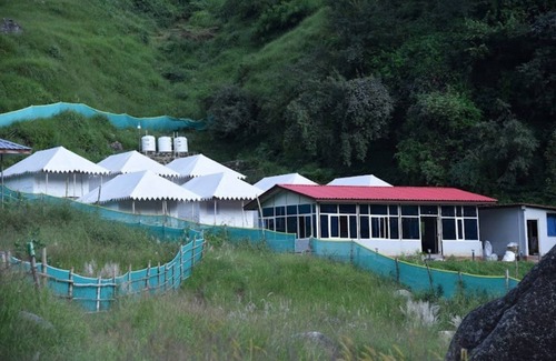 Gunehr Cottage | nomadic soul camps