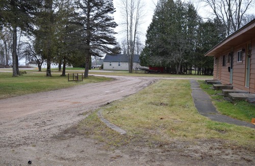 Escanaba Apartment | Non Smoking-Rustic Suite, Outside The Heart Of Upper Michigan-Escanaba