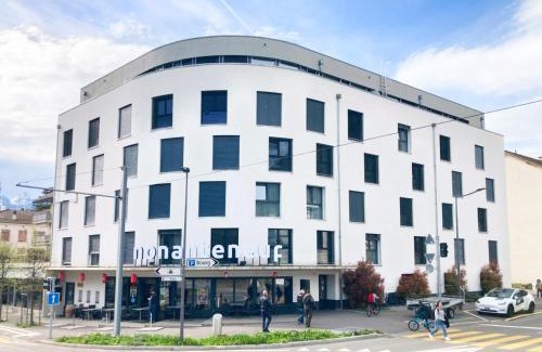 Aigle Apartment | Nonanteneuf appart hōtel Aigle - contactless check-in