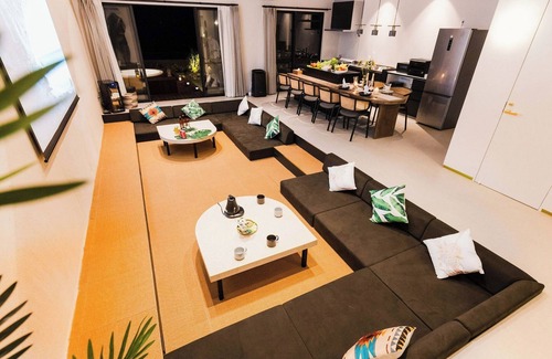 Sakimotobu House | Nonsmoking A hidden villa surrounded by nature in Yanbaru up to 8 people/Kunigami-gun Okinawa