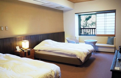 Hata-gun Hotel | Nonsmoking Twin room 1st floor Triple room available Breakfast included /Shimanto Kōchi