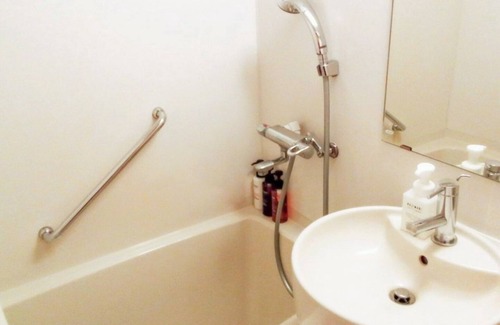Matsuyama Hotel | NonsmokingDoubleRoom onlyReservations accepte/Matsuyama Ehime