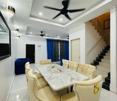 Kampung Padang Behor House | NOOR Homestay Paddy View