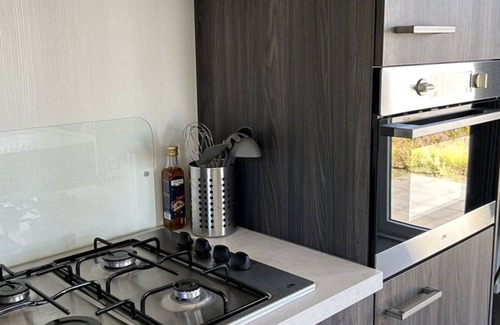 Scherpenisse House | Noordzee Deluxe 32 by Interhome