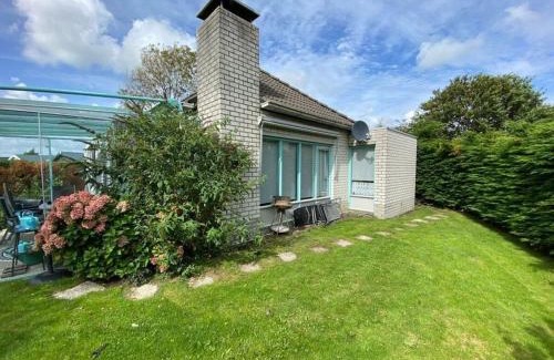 Dirkshorn House | Noordzee omheind met hond