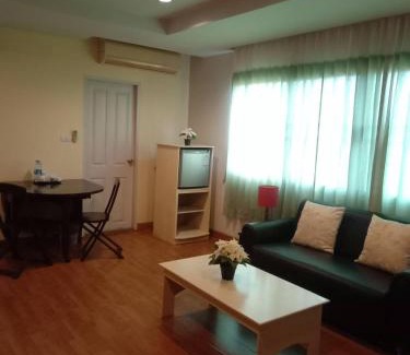 Bang Sao Thong Apartment | NOP PLACE BANGNA