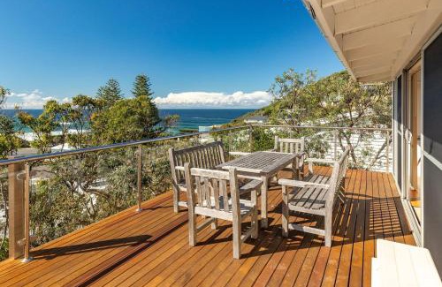 Boomerang Beach House | Nor Easter