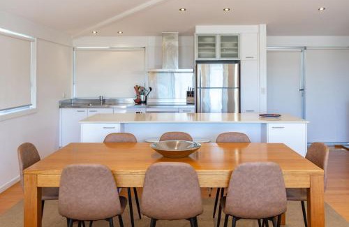 Boomerang Beach House | Nor Easter