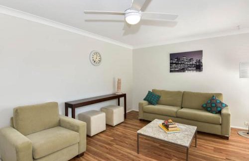 Noraville House | Noraville Summer House