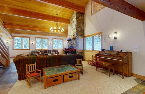 Salt Lake Mountain Resorts House | Nordic Chalet