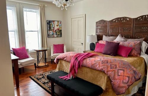 Guelph House | Norfolk Guest House Inn