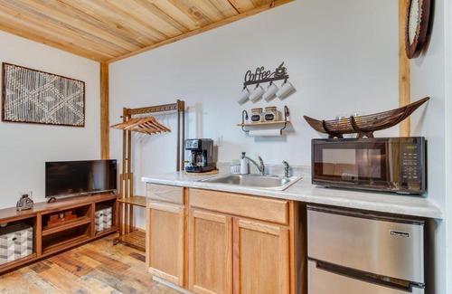 Norfork Apartment | Norfork Studio Cabin Fishing, Kayaking and More!