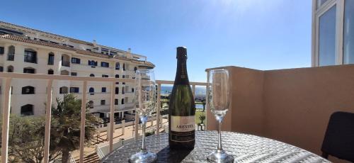 San Luis de Sabinillas Apartment | NORIA 2, pied dans le sable, magnifique vue mer, piscine, garage, climatisation