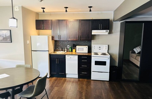 Kenora Apartment | Norman Bay Inn
