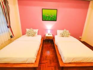 Wua Lai Bed & Breakfast | Norn-Nanta House