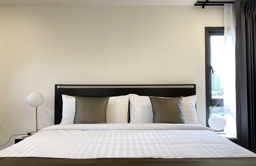 Arun Amarin Hotel | NORN Riverside Bangkok Hotel