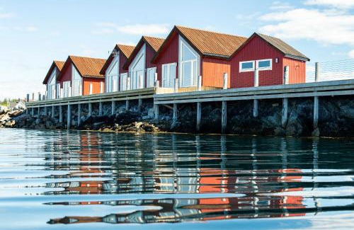 Brønnøy Resort | Norsk Havbrukssenter - Rorbuer