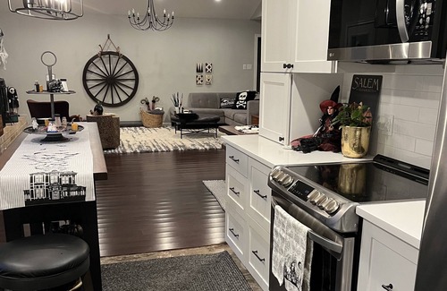 Forest North Estates House | North Austin Home available for ACL