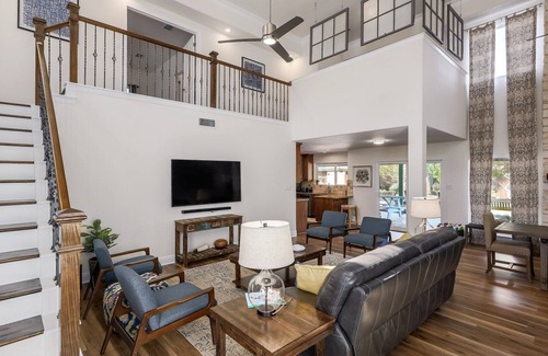 Forest North Estates House | North Austin Oasis near Domain 20 min to Downtown