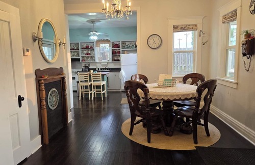Hartington Cottage | North Crick Lodge- 2-bedroom Cottage in the Country Village of Bow Valley