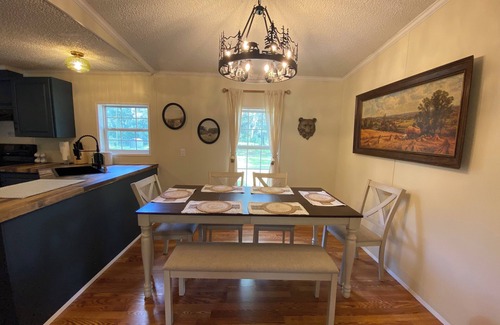 Old Town Cabin | North Florida Cabin near Springs/Trails/Farm Visit/Campground/Fire Pit