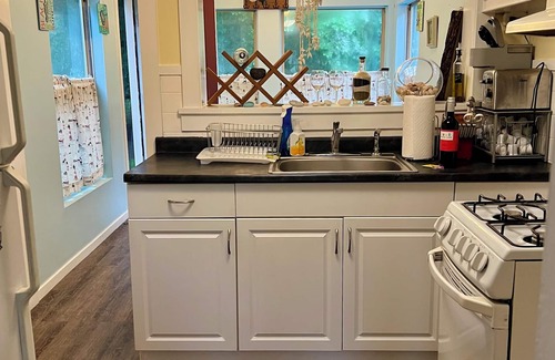 Mattituck House | North Fork Getaway! Walk to Beach