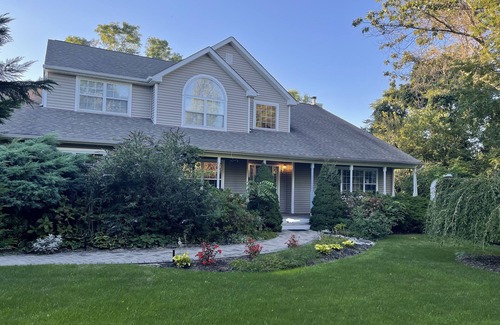 Aquebogue House | North Fork Private Oasis