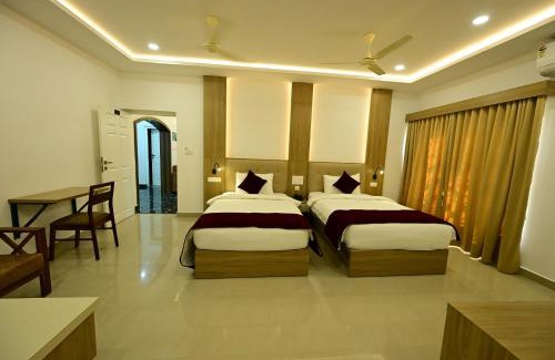 Thrippunithura Hotel | North Fort Regency