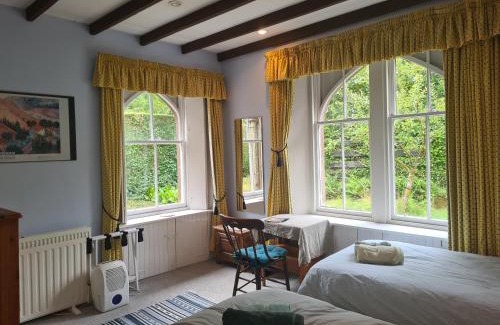 Crieff House | North Lodge of Orchil
