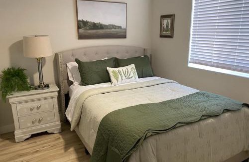 Paradise Valley Village House | North Phoenix Remodeled 4 Bed 2Bath