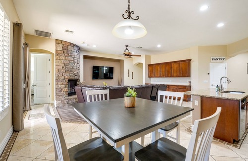 Norterra House | North Phoenix Single-Level Retreat: Work & Relax!