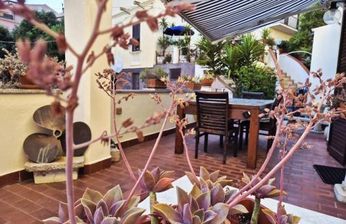 La Maddalena Apartment | North Sardinia Retreats - La Terrazza di Gino