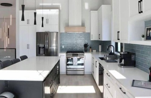 Lake Cowichan House | North Shore Haven